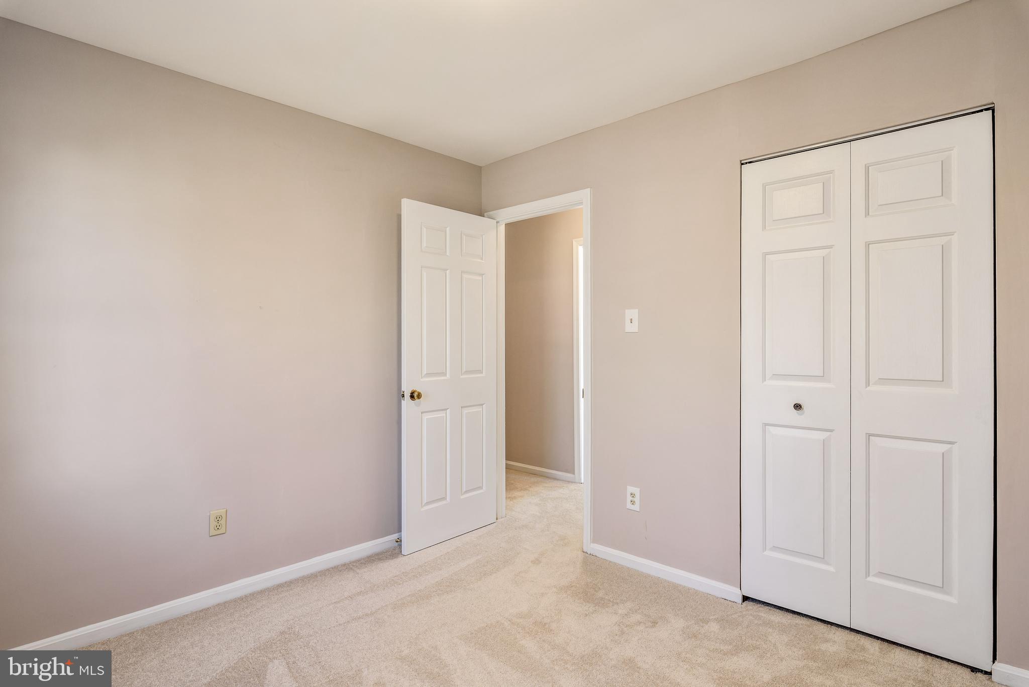 135 Seneca Ridge Drive Sterling, VA 20164 - Photo 24 of 41 Gallery Image 24