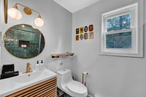 $349,900 | 1066 Knollwood Drive, Tobyhanna, PA 18466