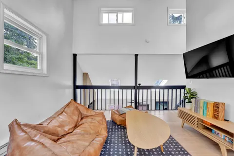 $349,900 | 1066 Knollwood Drive, Tobyhanna, PA 18466