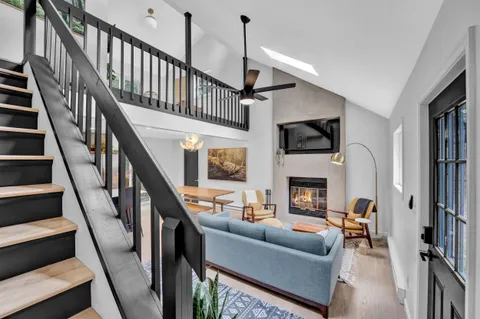 $349,900 | 1066 Knollwood Drive, Tobyhanna, PA 18466