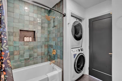 $349,900 | 1066 Knollwood Drive, Tobyhanna, PA 18466