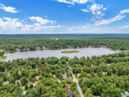 $349,900 | 1066 Knollwood Drive, Tobyhanna, PA 18466