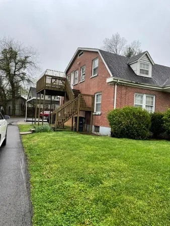 $1,200 | 836 East Bell Street, Unit B, Murfreesboro, TN 37130