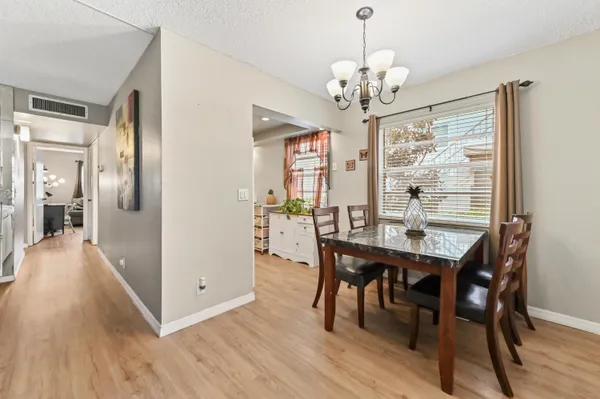 $1,650 | 302 Capri G, Delray Beach, FL 33484