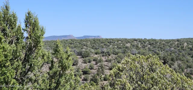 $550,000 | 21095 McKenzie Drive, Kingman, AZ 86401