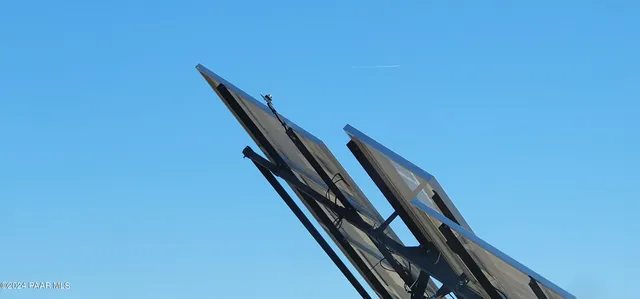 $550,000 | 21095 McKenzie Drive, Kingman, AZ 86401