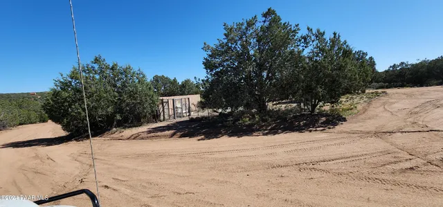 $550,000 | 21095 McKenzie Drive, Kingman, AZ 86401