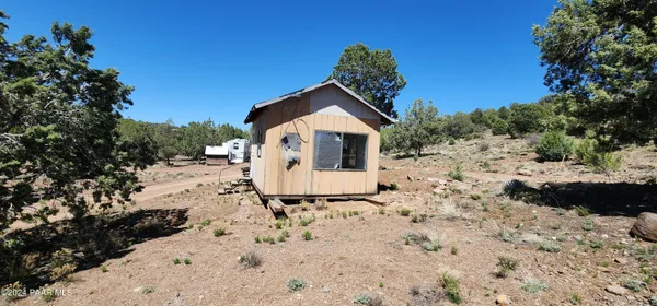 $550,000 | 21095 McKenzie Drive, Kingman, AZ 86401