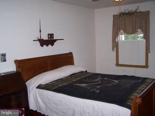 325 Poplar Road Riegelsville, PA 18077 - Photo 4 of 6