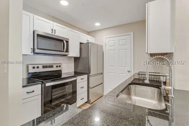 $210,000 | 100 Kensington Boulevard, Unit 1013, Bluffton, SC 29910