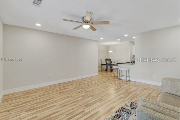 $210,000 | 100 Kensington Boulevard, Unit 1013, Bluffton, SC 29910