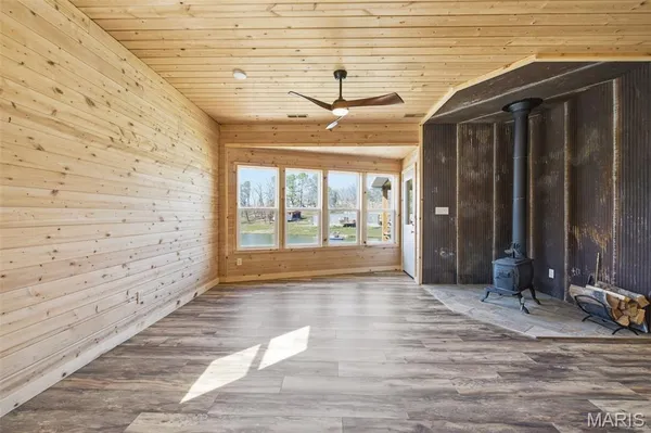 $275,000 | 1387 Hartshorn Drive, Hermann, MO 65041