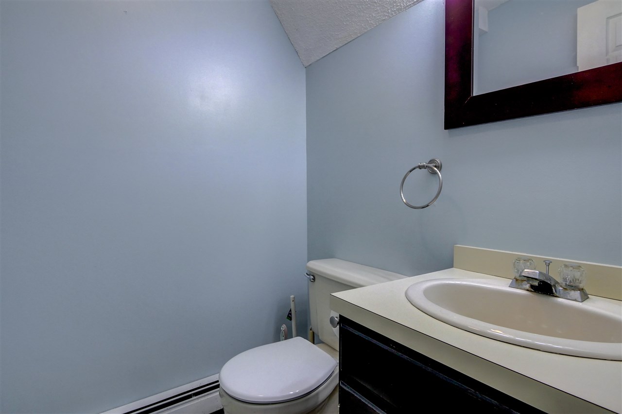 3 Chestnut Circle Merrimack, NH 03054 - Photo 15 of 31 Gallery Image 15