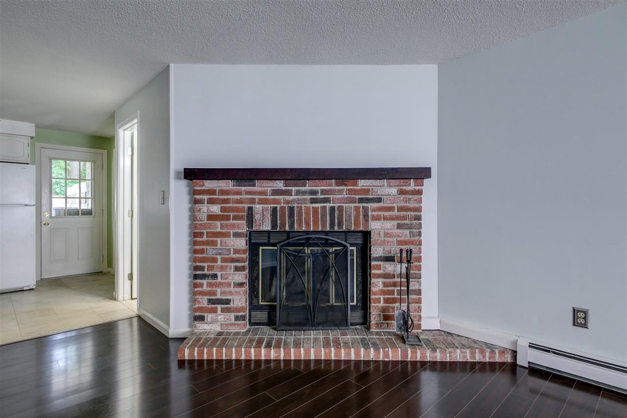 3 Chestnut Circle Merrimack, NH 03054 - Photo 5 of 31 Gallery Image 5