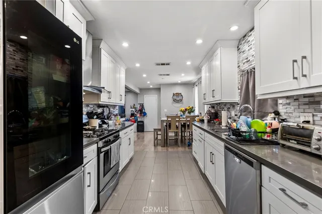 $1,399,000 | 11254 Keswick Street, Sun Valley, CA 91352