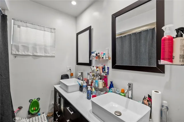 $1,399,000 | 11254 Keswick Street, Sun Valley, CA 91352