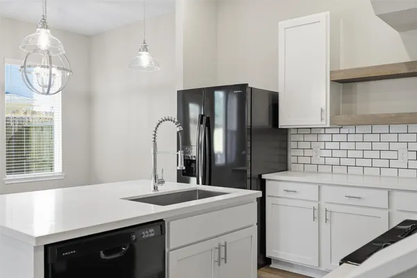 $1,999 | 209 Clark Meadows Lane, Houston, TX 77076