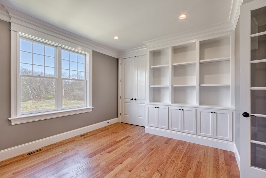 197 Landham Road Sudbury, MA 01776 - Photo 15 of 22