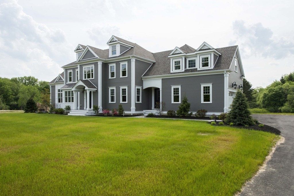 197 Landham Road Sudbury, MA 01776 - Photo 2 of 22