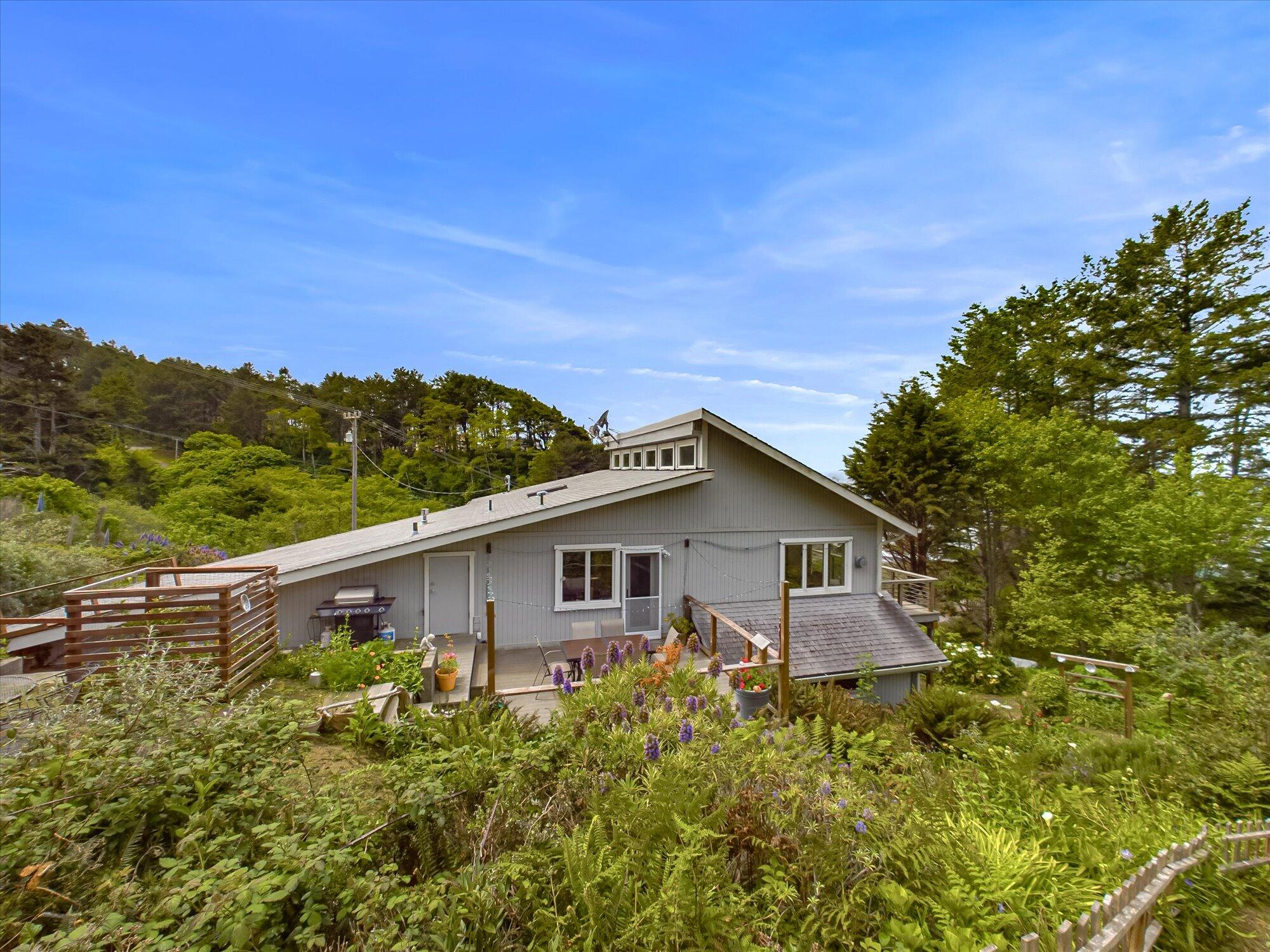 865 Beach Road Whitethorn, CA 95589 - Photo 53 of 60