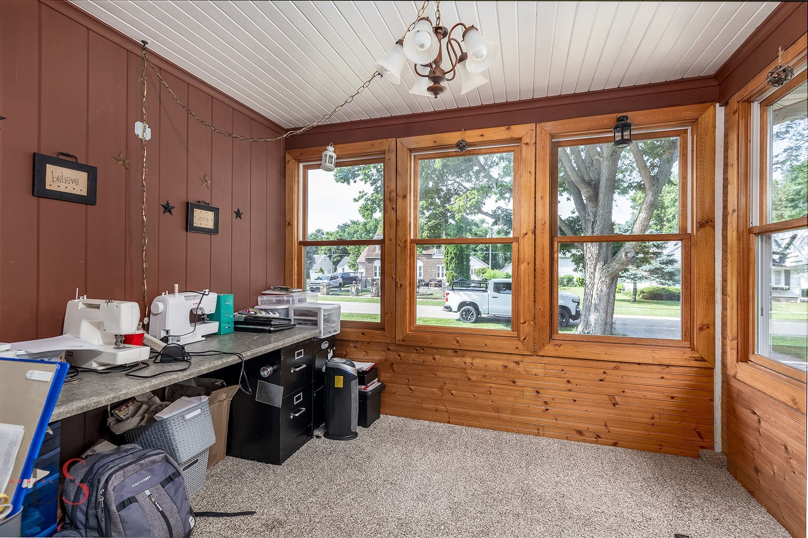 927 Clark Street Marseilles, IL 61341 - Photo 13 of 25 a room with furniture and window