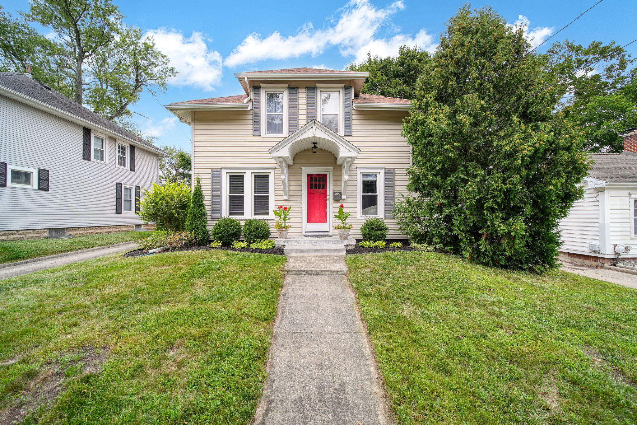 110 South Wisner Street Jackson, MI 49203 - Photo 1 of 44 front