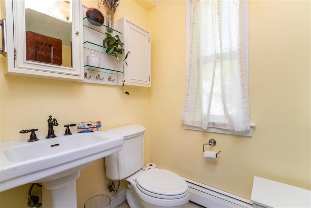 40 Ivory Street Boston, MA 02132 - Photo 8 of 28
