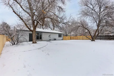 $560,000 | 1404 West Lake Avenue, Littleton, CO 80120