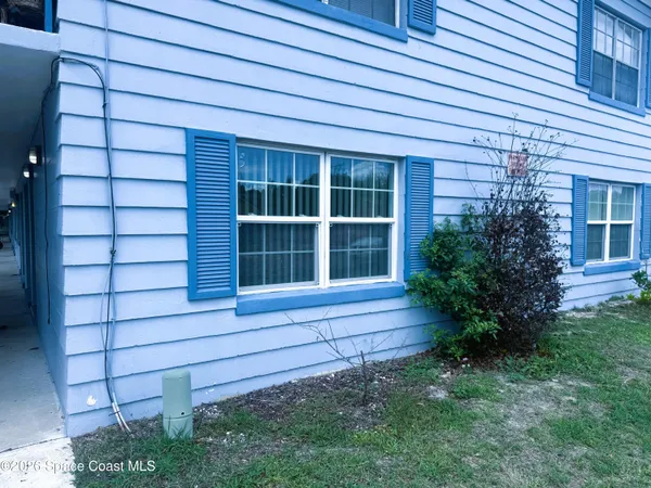 $1,350 | 140 Minna Lane, Unit 101, Merritt Island, FL 32953