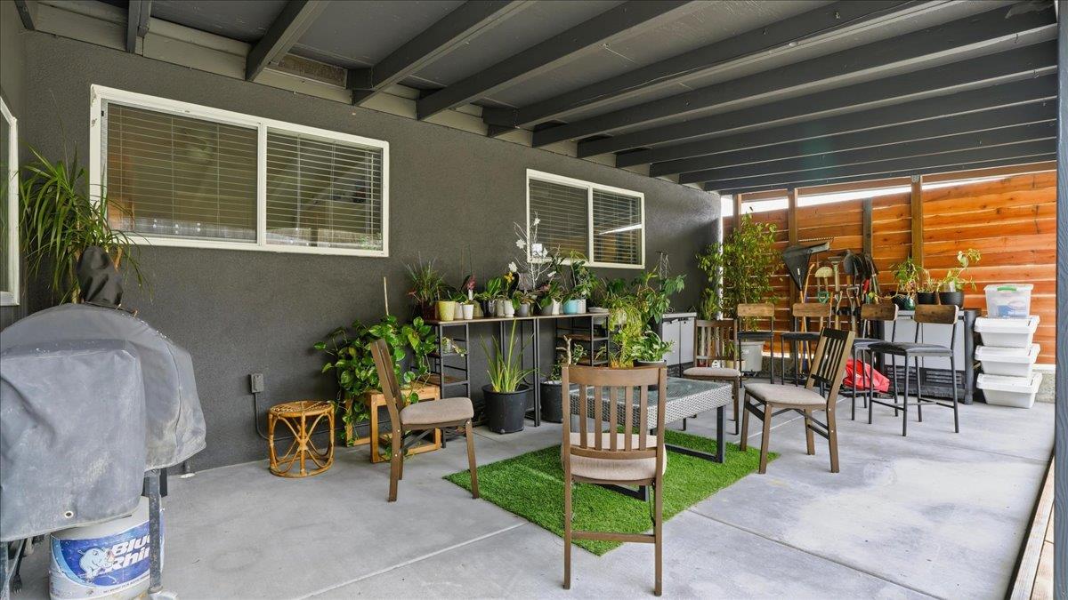 5701 Chipping Way Citrus Heights, CA 95621 - Photo 30 of 41 a outdoor living space with furniture and a potted plant