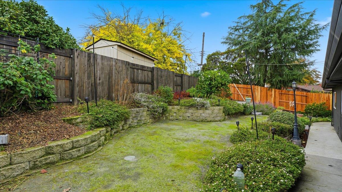 5701 Chipping Way Citrus Heights, CA 95621 - Photo 32 of 41 a view of a backyard with plants