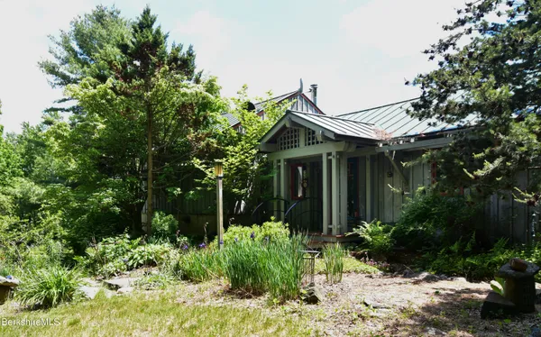 $445,000 | 445 County Road, Becket, MA 01223