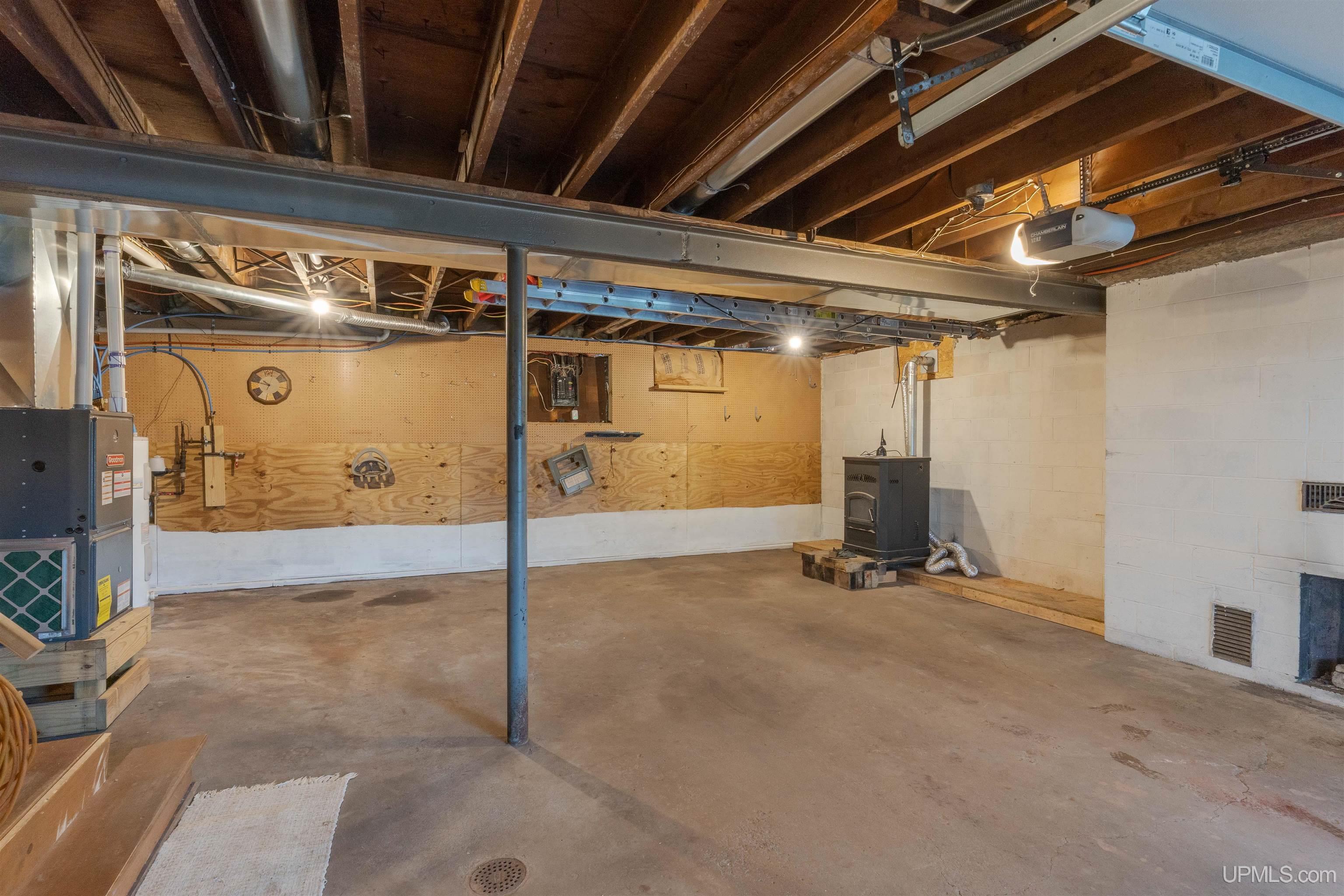 106 3rd Street Alpha, MI 49902 - Photo 24 of 33