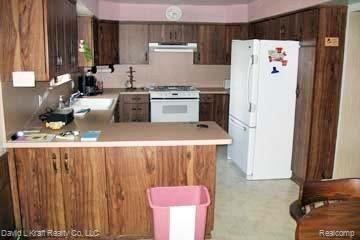 6136 Port Austin Road Caseville, MI 48725 - Photo 7 of 21 6136PARdKit1.jpg