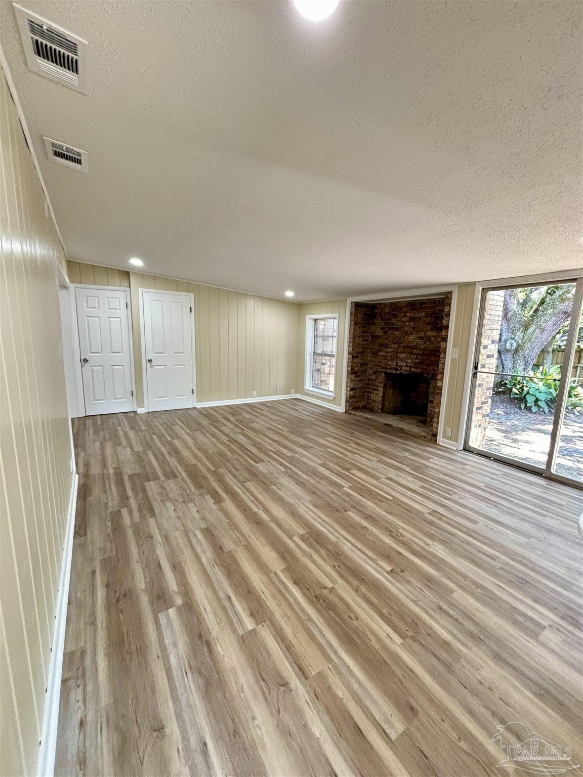 110 Rue Max Street Pensacola, FL 32507 - Photo 11 of 24