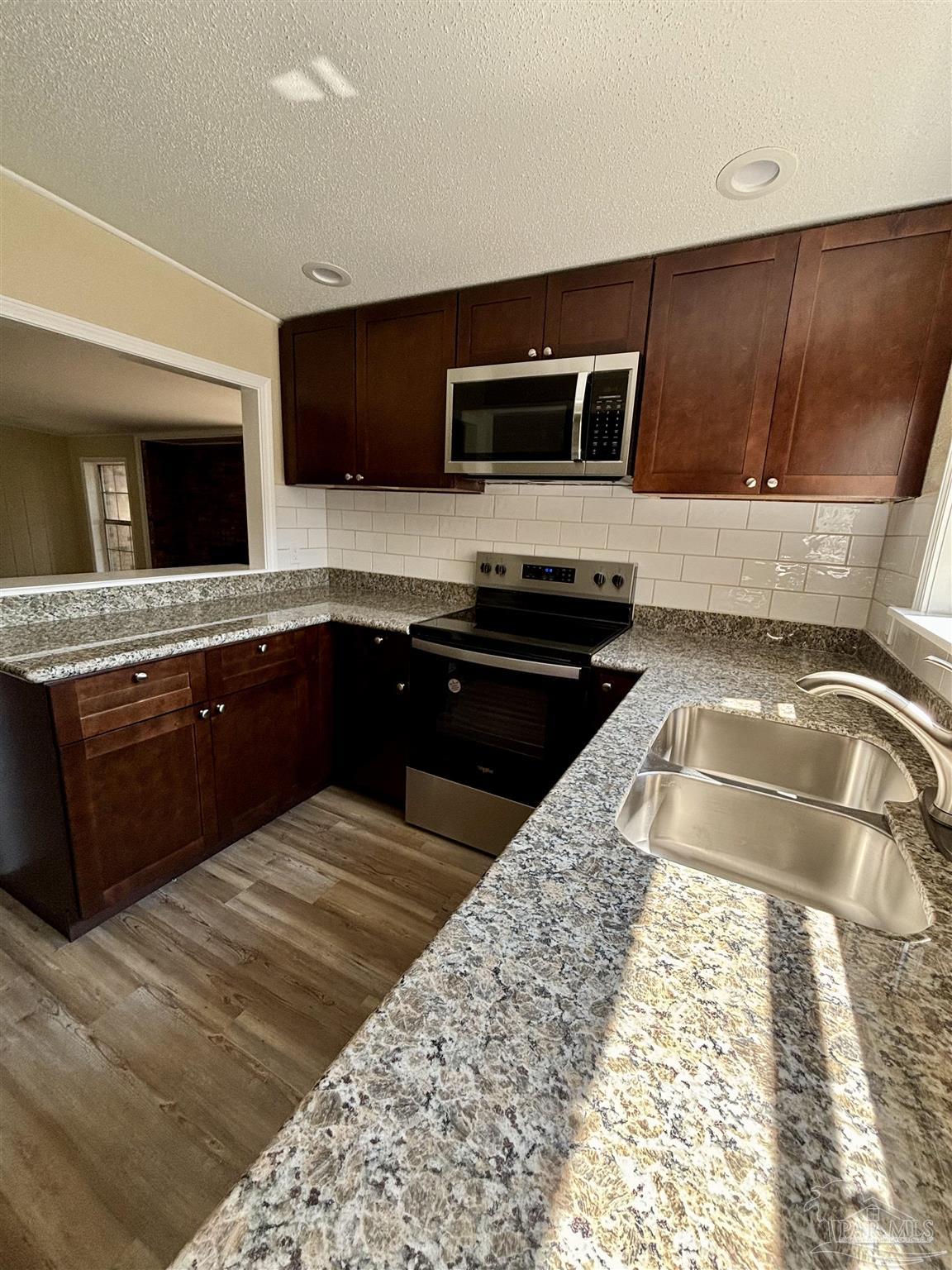 110 Rue Max Street Pensacola, FL 32507 - Photo 14 of 24