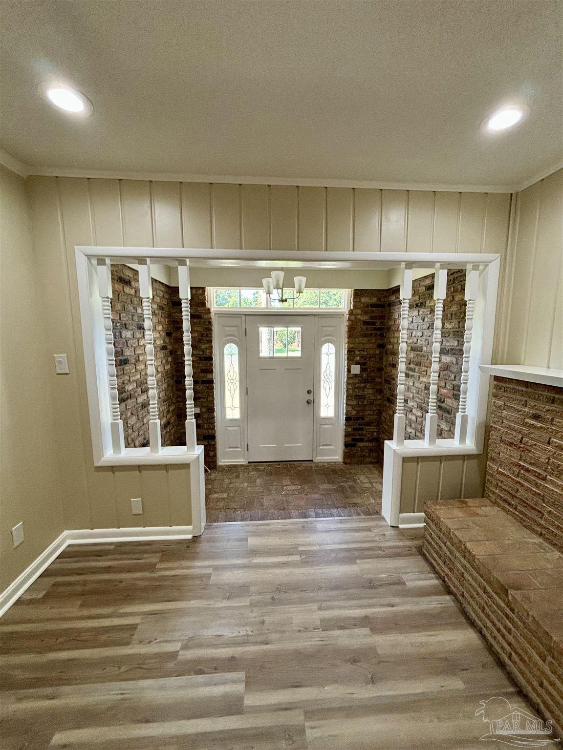 110 Rue Max Street Pensacola, FL 32507 - Photo 3 of 24
