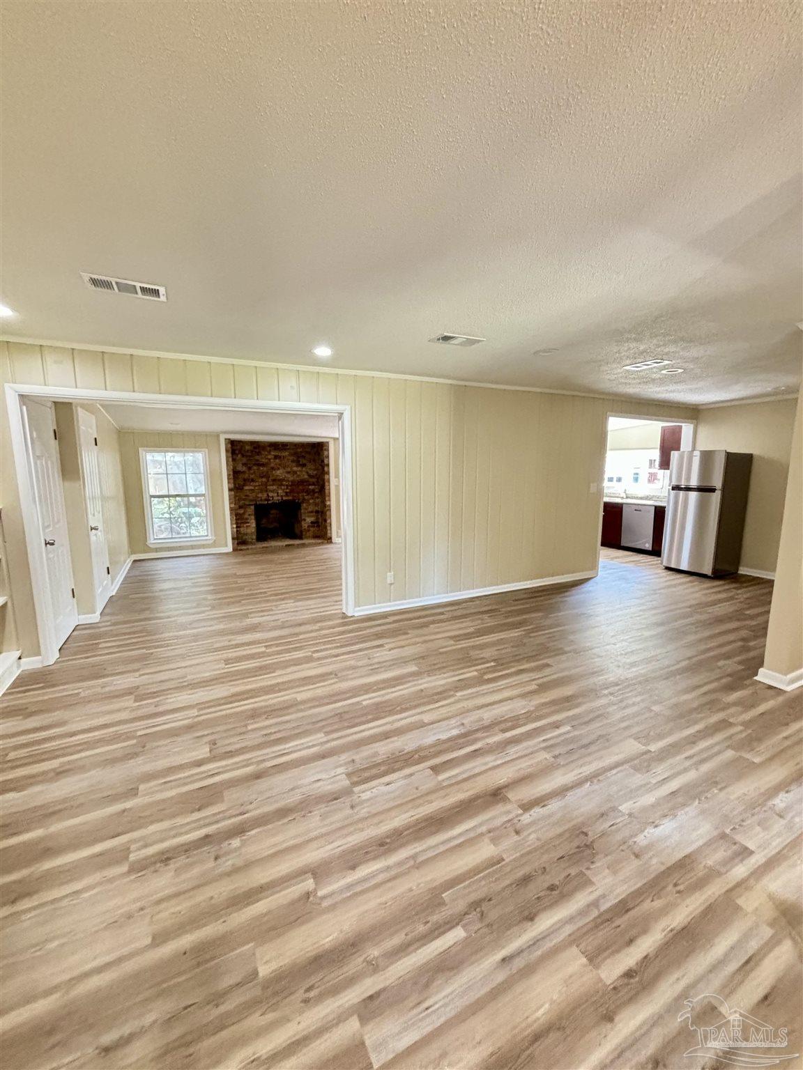 110 Rue Max Street Pensacola, FL 32507 - Photo 5 of 24