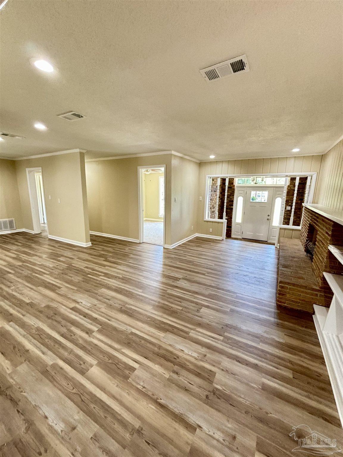 110 Rue Max Street Pensacola, FL 32507 - Photo 7 of 24