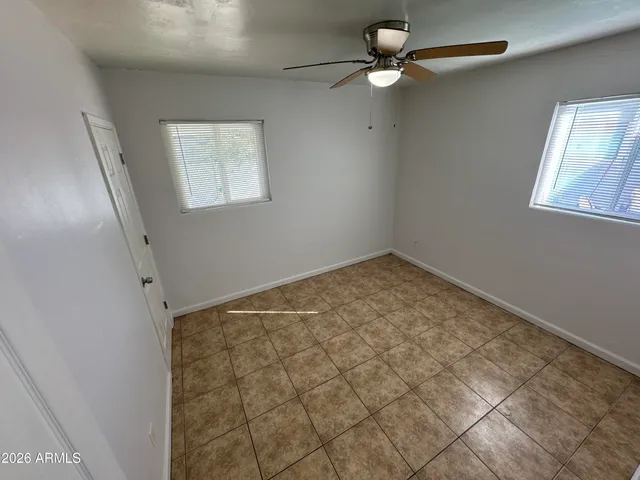 $1,250 | 33 North 30th Drive, Phoenix, AZ 85009