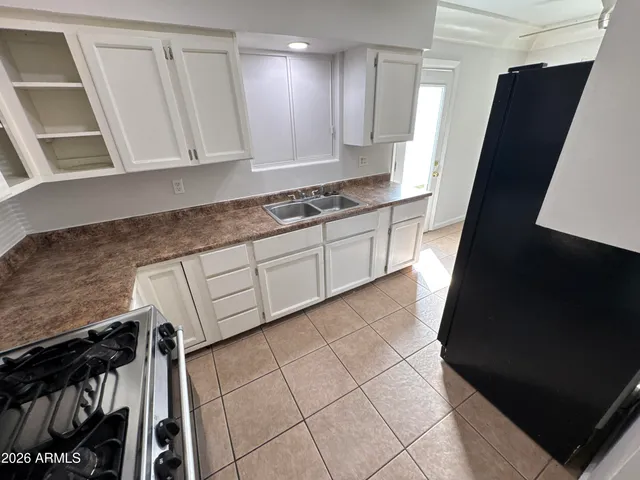 $1,250 | 33 North 30th Drive, Phoenix, AZ 85009