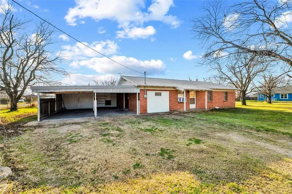 $170,000 | 508 Fannin Street, Millsap, TX 76066