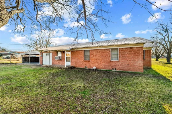 $170,000 | 508 Fannin Street, Millsap, TX 76066