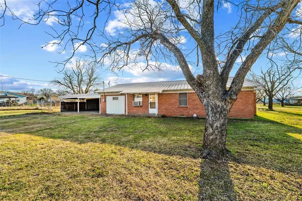 $170,000 | 508 Fannin Street, Millsap, TX 76066