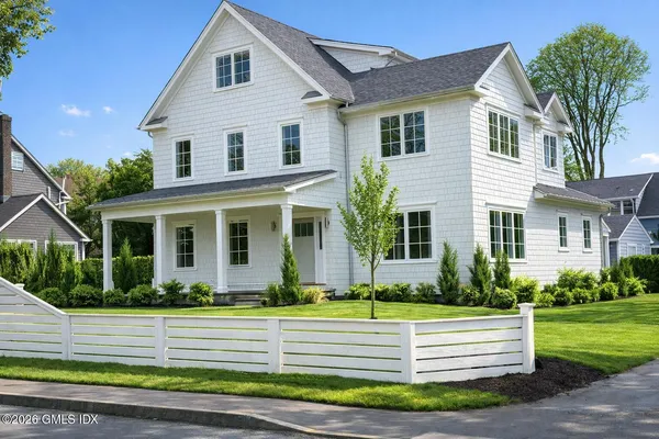 $5,200,000 | 2 Potter Drive, Old Greenwich, CT 06870