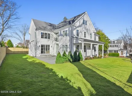 $5,200,000 | 2 Potter Drive, Old Greenwich, CT 06870