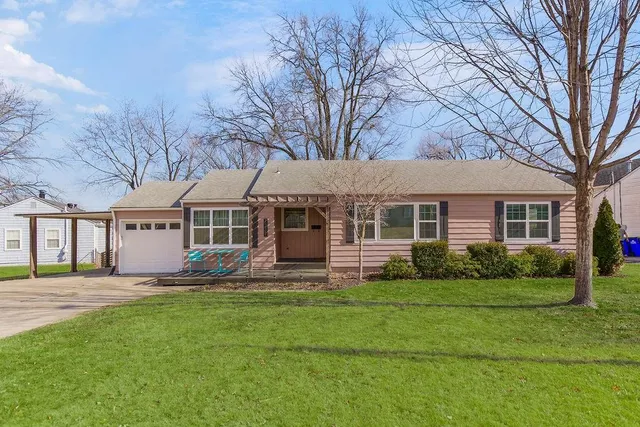 $370,000 | 7237 Floyd Street, Overland Park, KS 66204