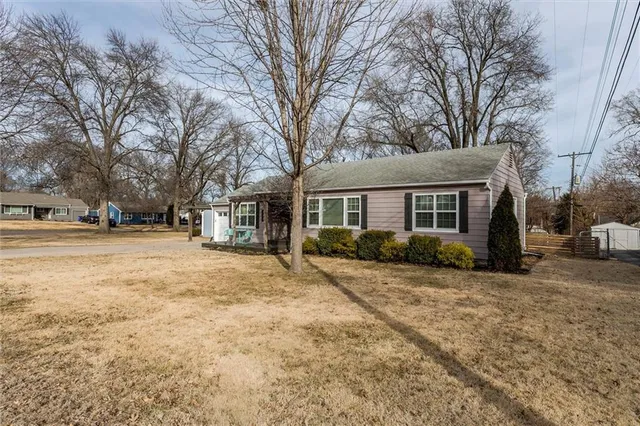 $370,000 | 7237 Floyd Street, Overland Park, KS 66204