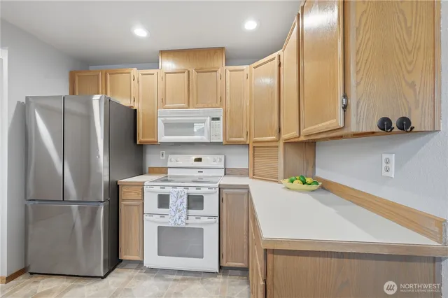 $545,000 | 1800 Mill Creek Road, Unit 8B, Mill Creek, WA 98012