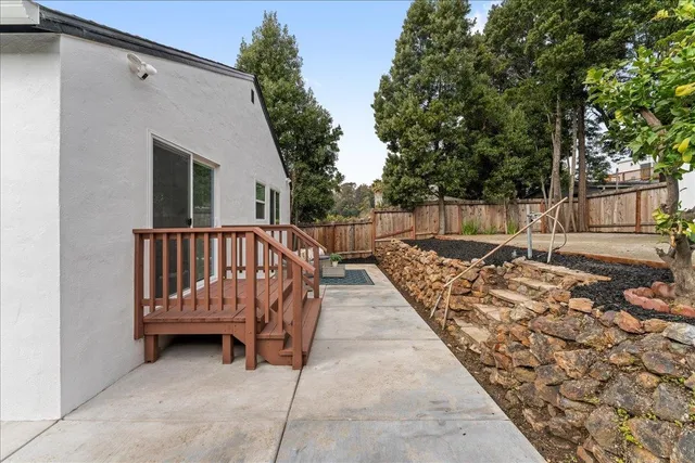 $805,000 | 6032 Mauritania Avenue, Oakland, CA 94605